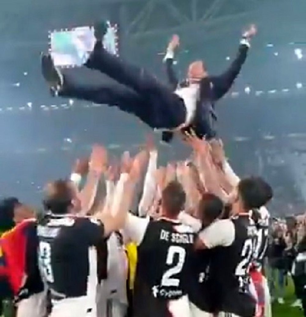 Celebración por todo lo alto. Captura/JuventusFC