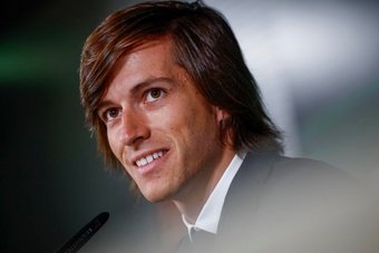 Carreras et ses premiers mots en tant que joueur du Real Madrid.EFE/Daniel González