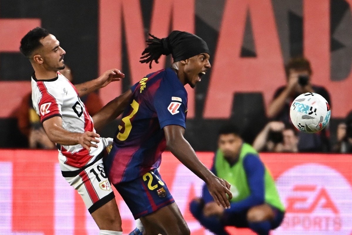 Barca squad list for El Clasico against Real Madrid in La Liga: Kounde available