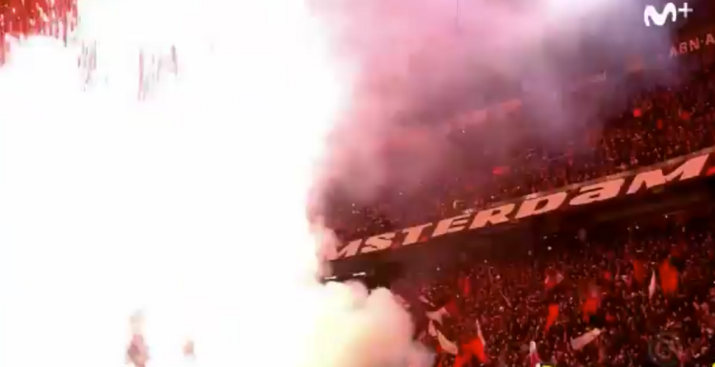 Baño del Ajax al PSV en 'De Topper'