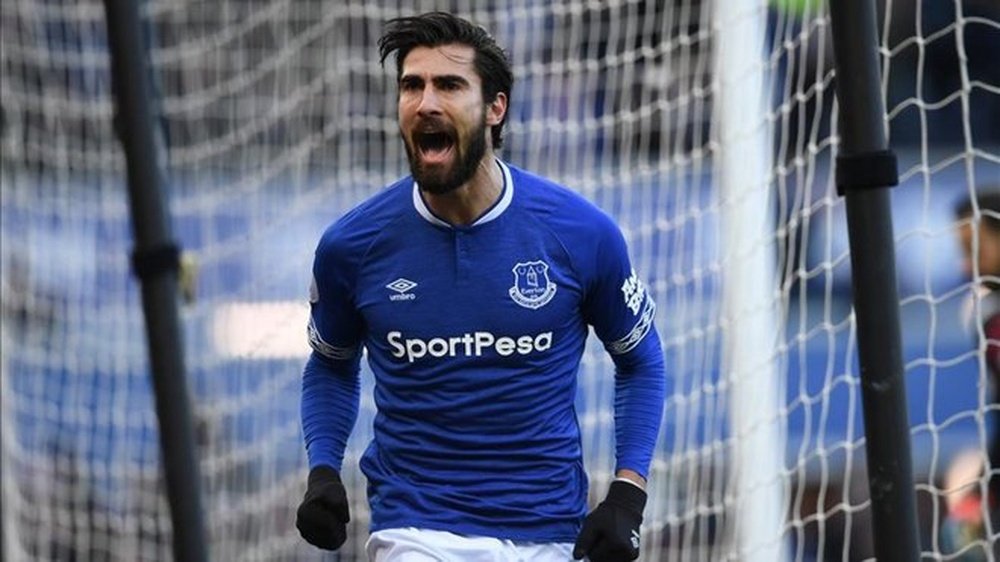 Everton to sign André Gomes for 25 million Euros
