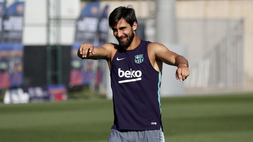 André Gomes has not got the interest from Tottenham anymore. FCBarcelona