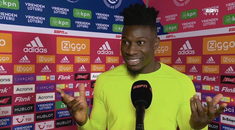 Onana se colocó él solo en la diana respondiendo así a los pitos de la hinchada. Captura/ESPN