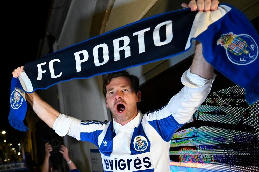 86-year-old Jorge Nuno Pinto da Costa is no longer president of Porto. EFE