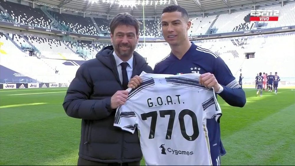 La Juventus rend hommage à Cristiano Ronaldo. espn