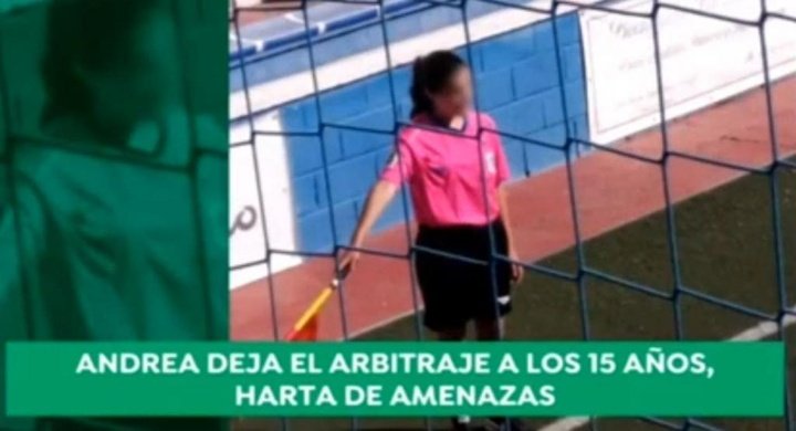 Una árbitra deja el fútbol con 15 años por amenazas de niños