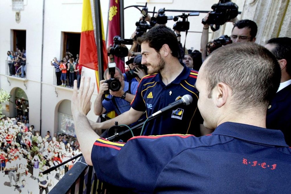 Casillas e Iniesta fueron clave en el Mundial de Sudáfrica. EFE