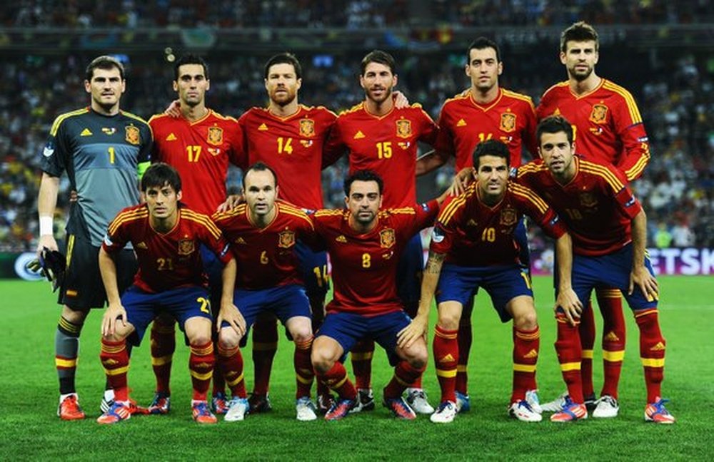 Andres Iniesta revealed he misses playing alongside Xavi and Xabi Alonso for Spain. Twitter