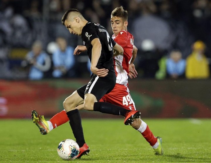 O jovem talento sérvio que já está sendo negociado pelo City