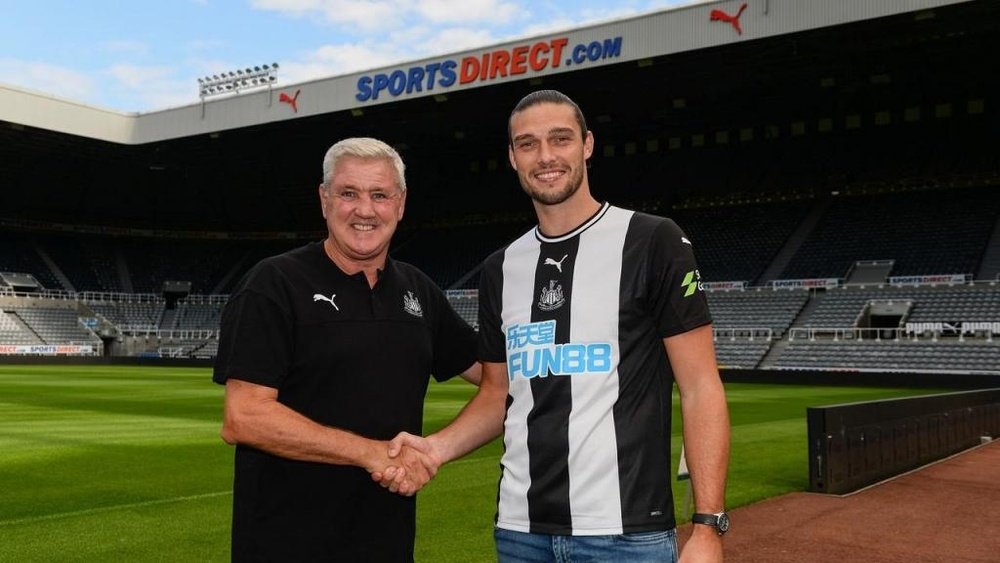 Carroll returns to Newcastle United on one-year deal. NUFC