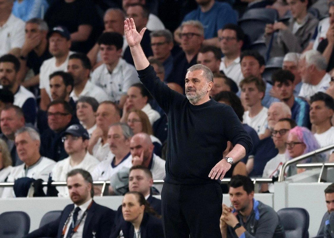 Ending Spurs' trophy drought might not save Postecoglou. EFE