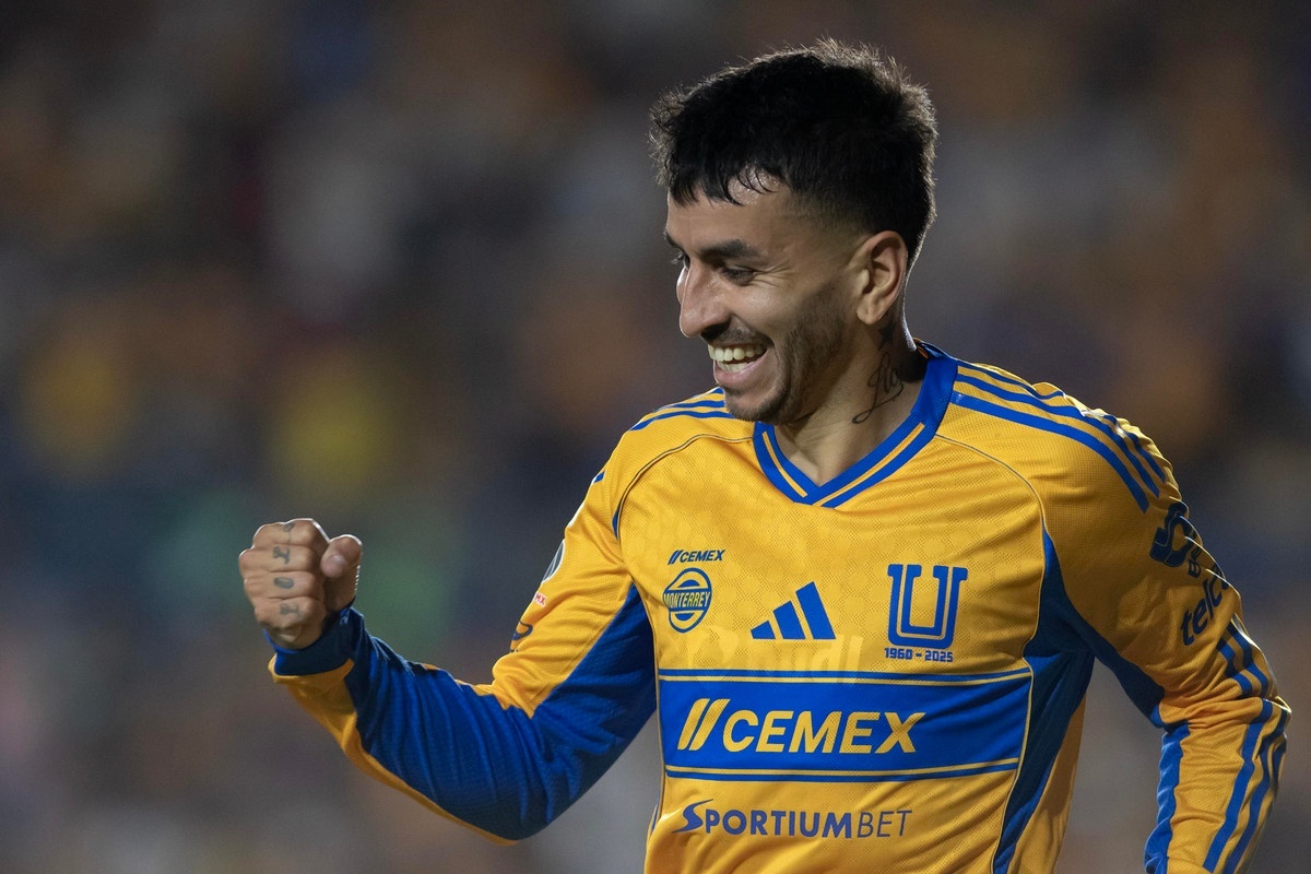 Correa vuelve a brillar en una goleada de Tigres