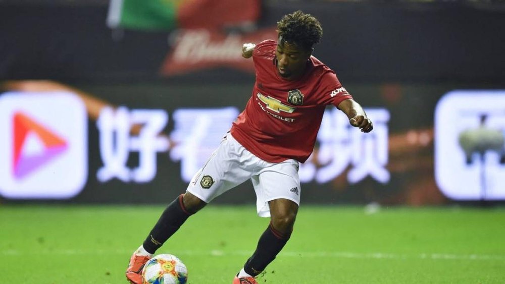 Chelsea attend Angel Gomes. AFP