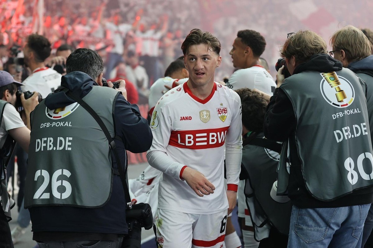 Angelo Stiller gusta en el Real Madrid. EFE