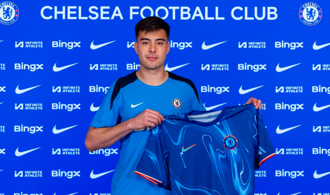 OFFICIAL: Anselmino signs seven-year contract with Chelsea