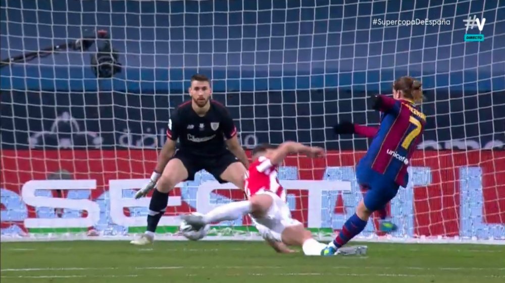 Antoine Griezmann put Barca ahead in the Spanish Super Cup final. Screenshot/Vamos