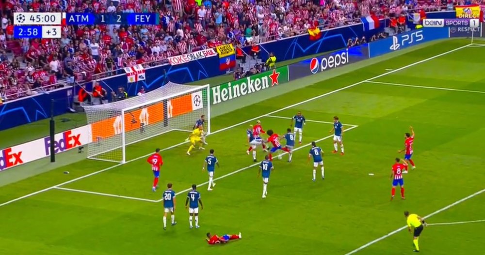 Griezmann segna di rovesciata. BeINSports