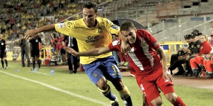 Antolín Alcaraz marca su primer gol en España