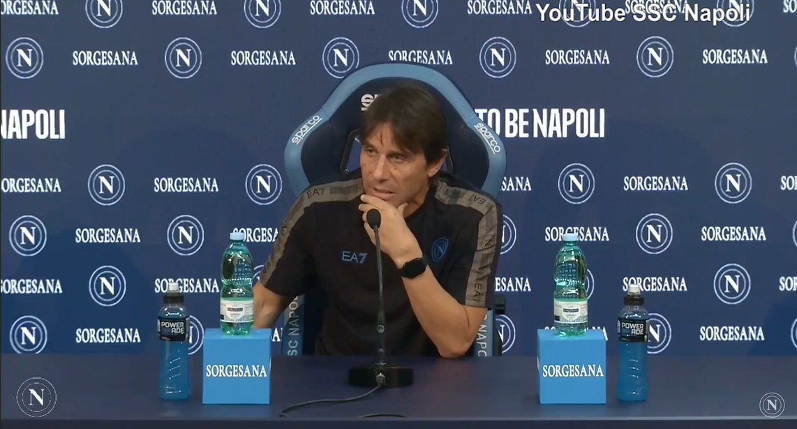 Conte parla in conferenza stampa. SSCNapoli