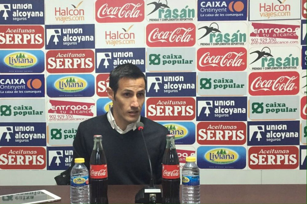 El futbolista del Alcoyano habló sobre la derrota en Son Moix. CDAlcoyano