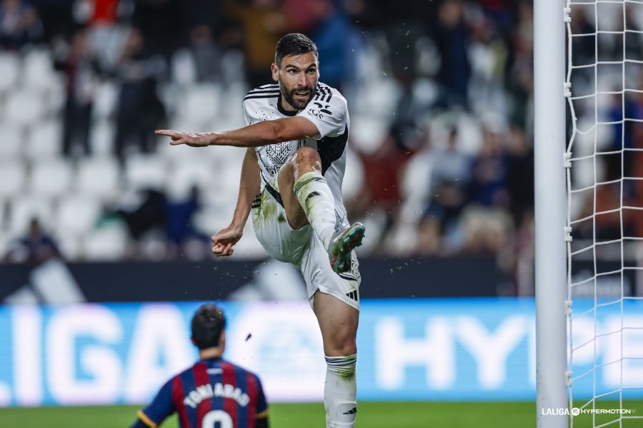 El Albacete abre las puertas de la remontada