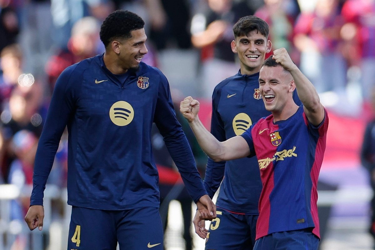 Araujo regresa a la última convocatoria del Barça. EFE