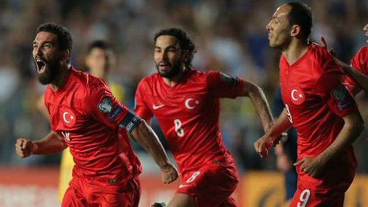 Turquía 3-0 Holanda. Los otomanos ahondan en la herida holandesa y se ponen terceros