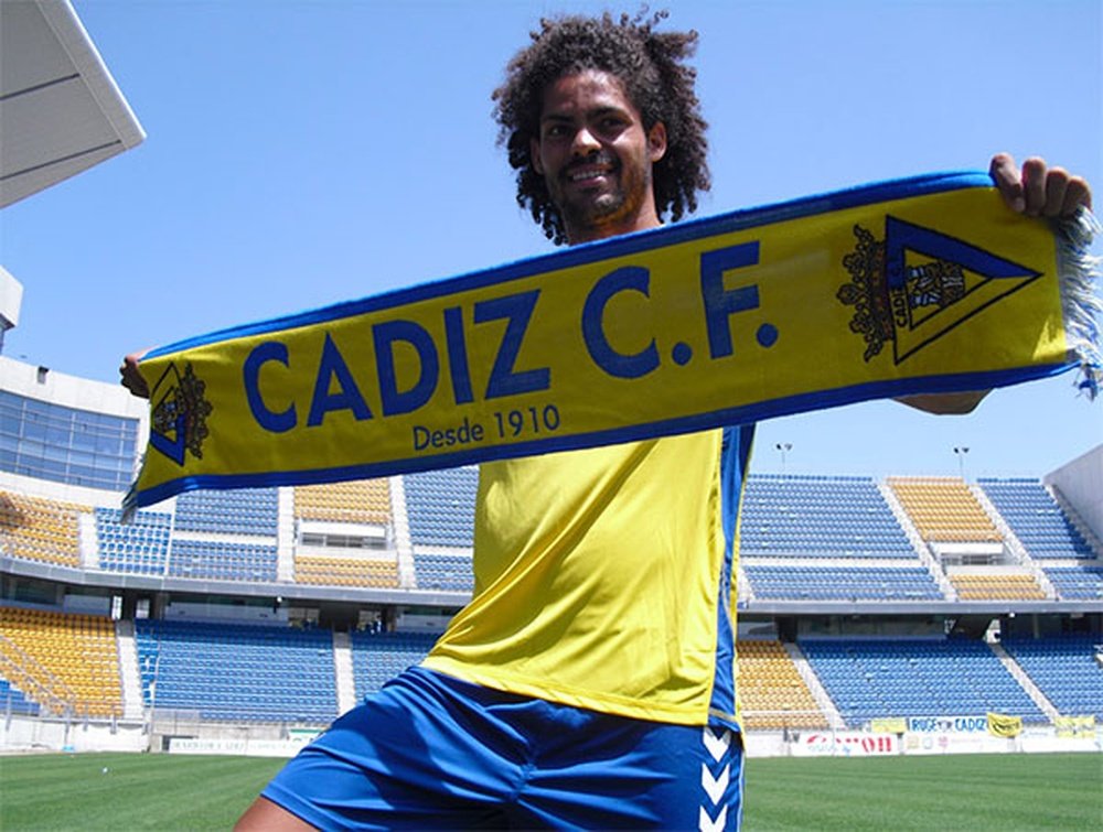 Aridane, feliz por su continuidad en el Carranza. CádizCF