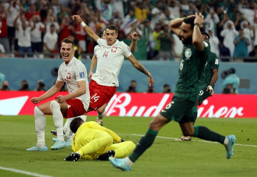 Milik joked about Mbappe. EFE