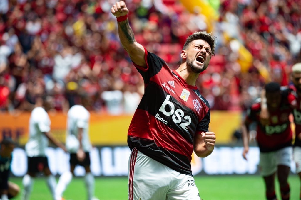 Arrascaeta comemora gol, em foto de arquivo. Twitter/Flamengo