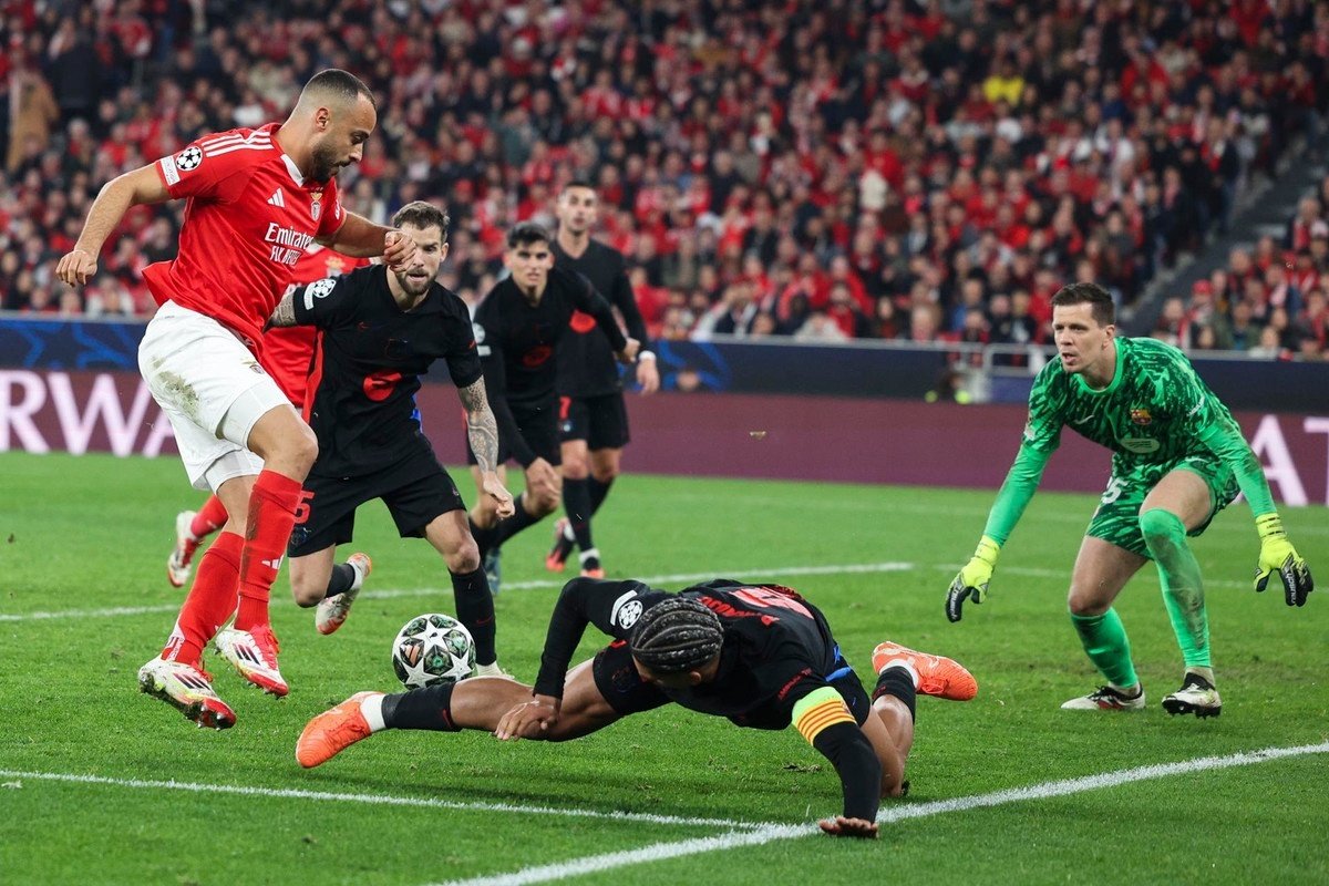 Szczesny firmó en Lisboa la noche que nunca tuvo en eliminatorias Ter Stegen