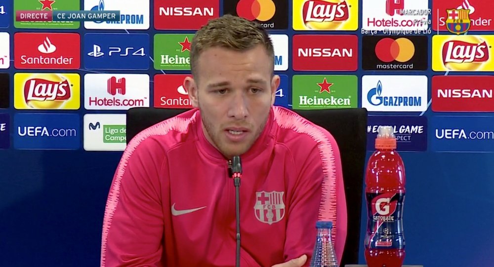 Arthur, in the press conference ahead of Lyon clash. Captura/BarcaTV