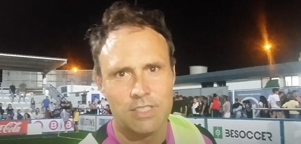 El presidente-jugador que marcó un gol ¡con 52 años! Captura/Youtube/juanjomg