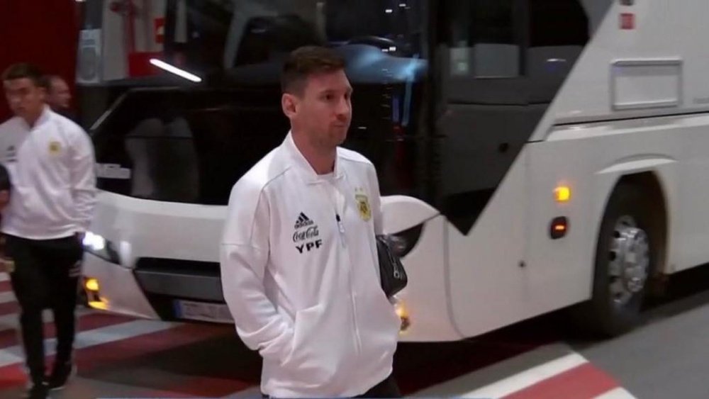 Messi estrenó un nuevo viejo 'look'. Captura