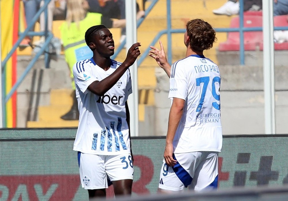 Nico Paz's Como success forces Real Madrid into buyback dilemma. EFE