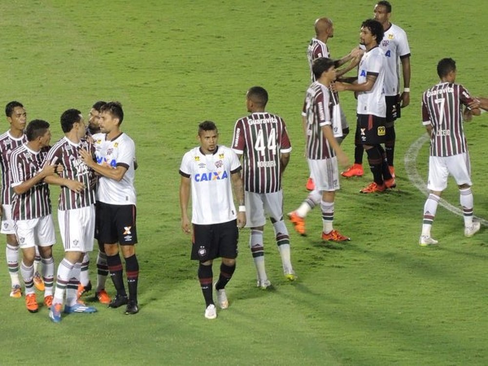 Paranaense y Fluminense inauguraron el campeonato alternativo al de la CFB. Twitter
