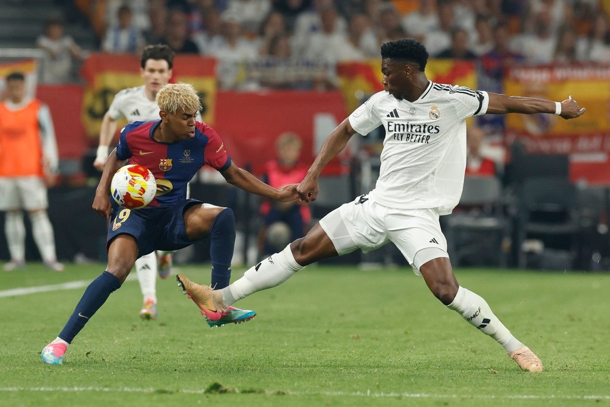 Tchouaméni le lanza un dardo al Barça