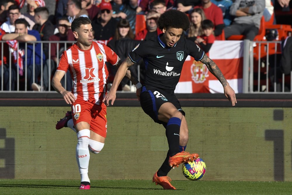 Witsel estaba descontento en el Atleti hasta hace poco. EFE