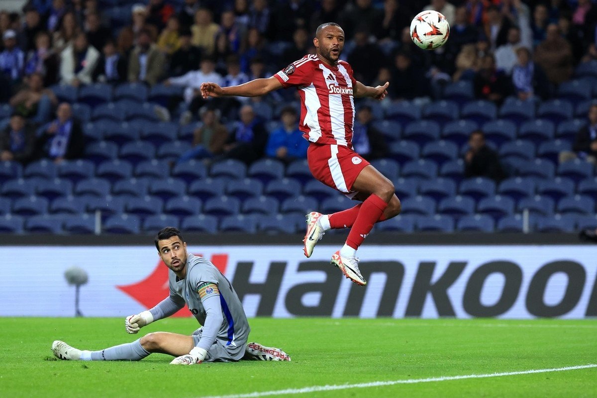 El Olympiacos vuela alto