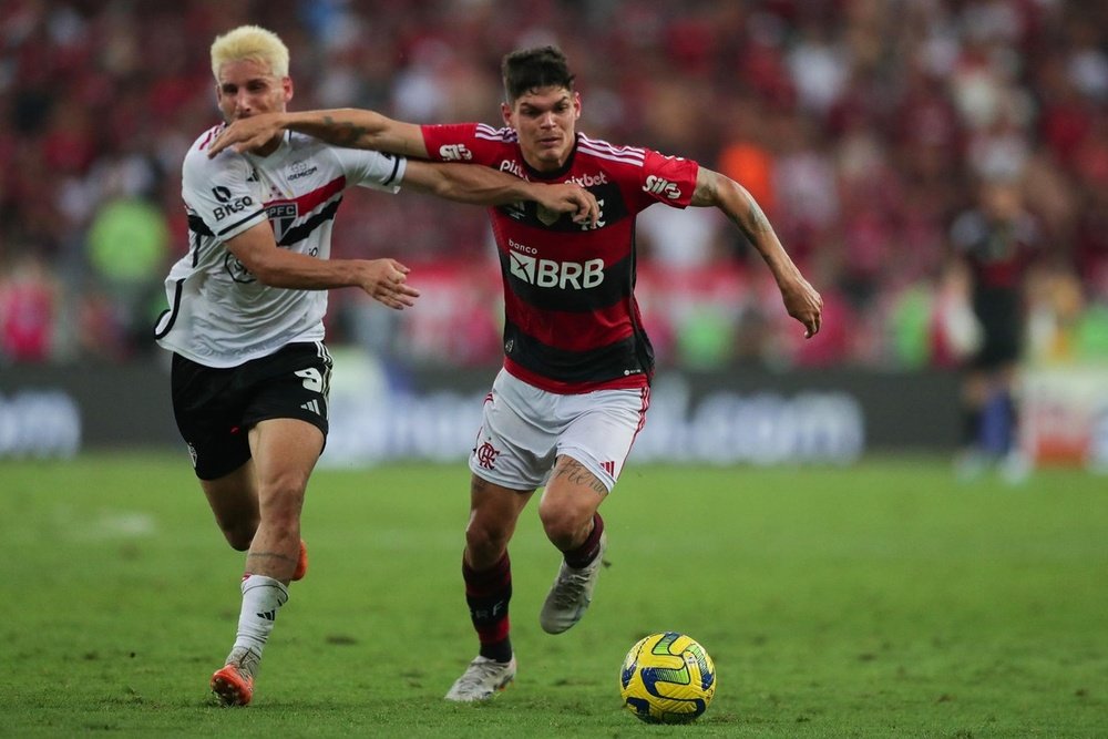 Calleri acerca la Copa a Sao Paulo. EFE