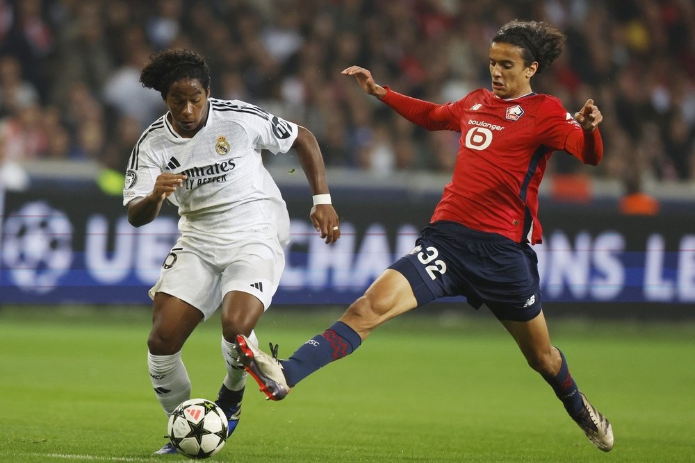 Real Madrid have not activated any plan to loan out Endrick in January. EFE