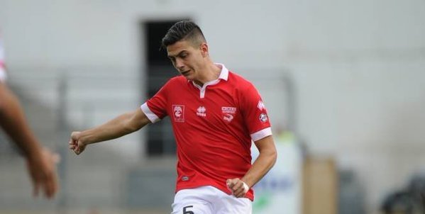 Azouni se ha decantado por jugar con la Selección de Túnez. Twitter