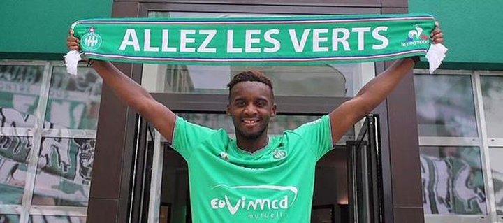 PSG loan Bahebeck to Saint-Etienne