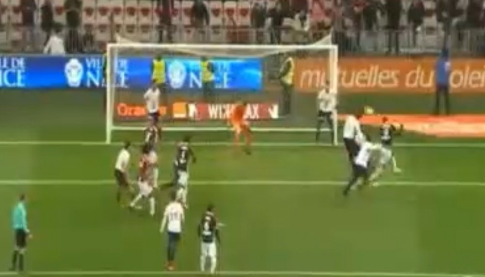 Balotelli scored Nice's 3,000th Ligue 1 goal on Friday. Twitter