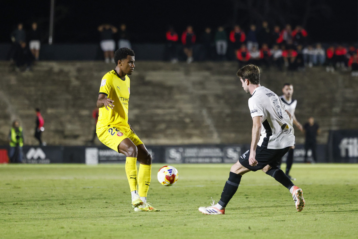 Actualidad del Girona: el club le abre la puerta a Jhon Solís