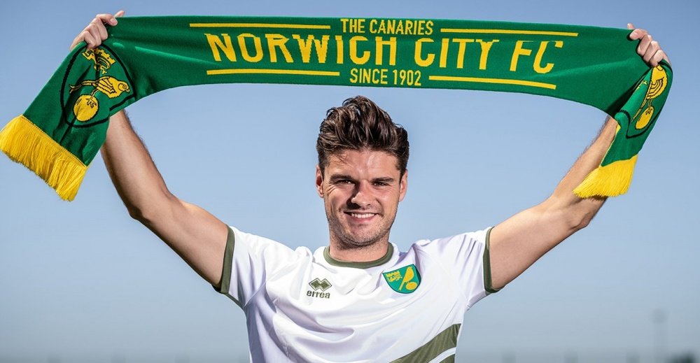 Ben Marshall signs for Norwich City on a four-year contract. Twitter/NorwichCityFC