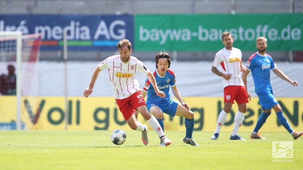 Jahn Regensburg salvaged a point at the death. Twitter/Bundesliga_DE