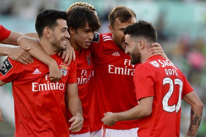 Benfica prépare l'arrivée de Schettine
