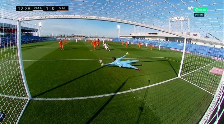 Benzema ouvre le score contre Valence