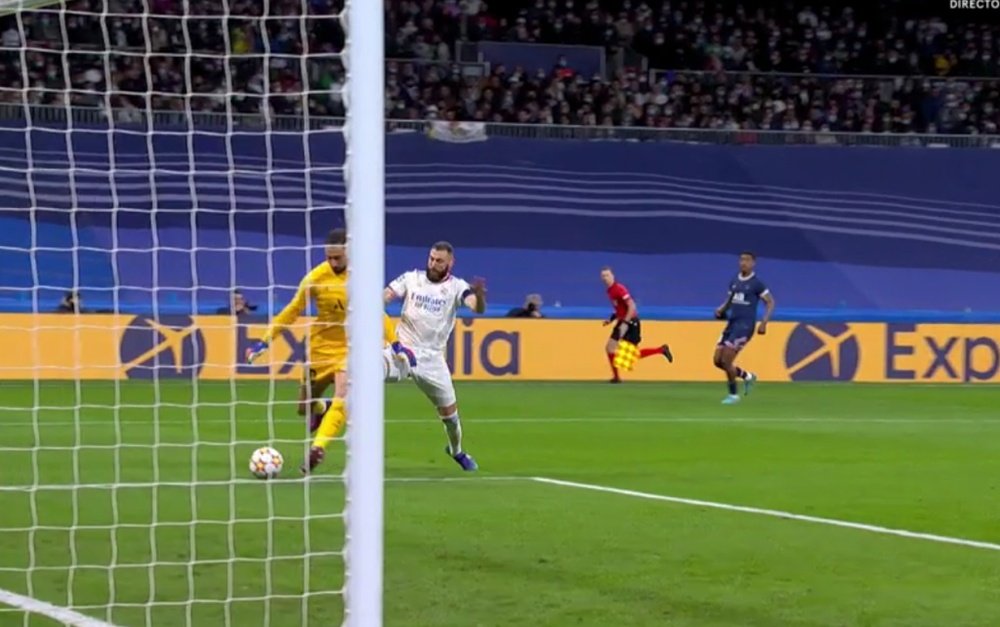 Benzema's first goal. Screenshot/Movistar